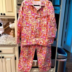 Kaffe Fassett by Pine Cone Hill pajamas set. Size XL in shades of pink & orange